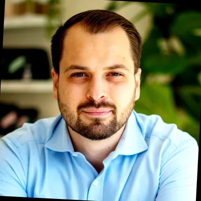 Portrait of Hugo Durand-Bombette, technical interviewer and advisor to The Qualidex