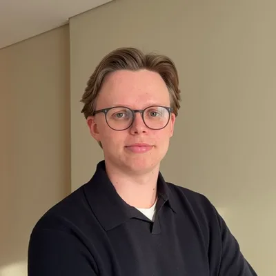 Portrait of Kevin Benzler, CEO of The Qualidex
